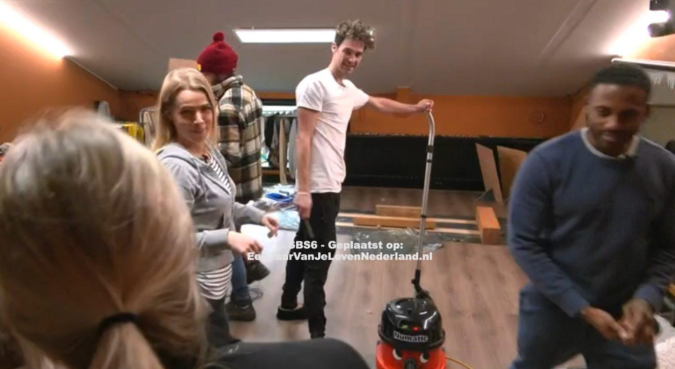 Jeffrey herpakt zich, hij blijft toch in een jaar van je leven EenJaarVanJeLevenNederland.nl Jeffrey herpakt zich, hij blijft toch in een jaar van je leven EenJaarVanJeLevenNederland.nl